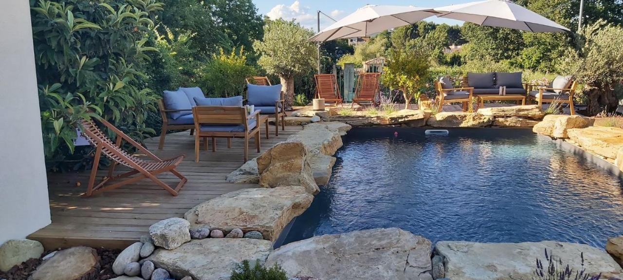 Une Oasis Au Pays De Cezanne Aix-en-Provence Exterior foto